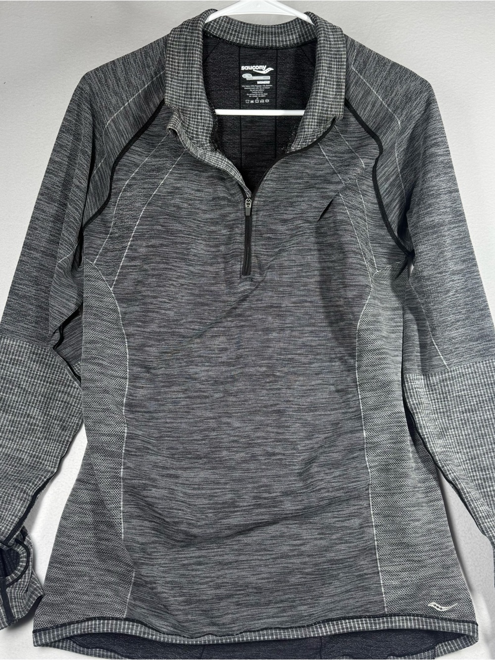 Saucony Women's Gray Heather Quarter-Zip Pullover